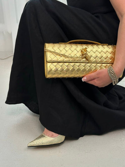 ANNE™ | Woven Clutch