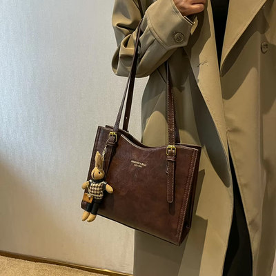 CHARMTOTE™ | Axelväska